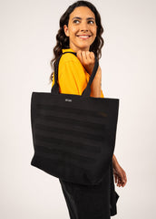 Sac à main en maille (NOIR)