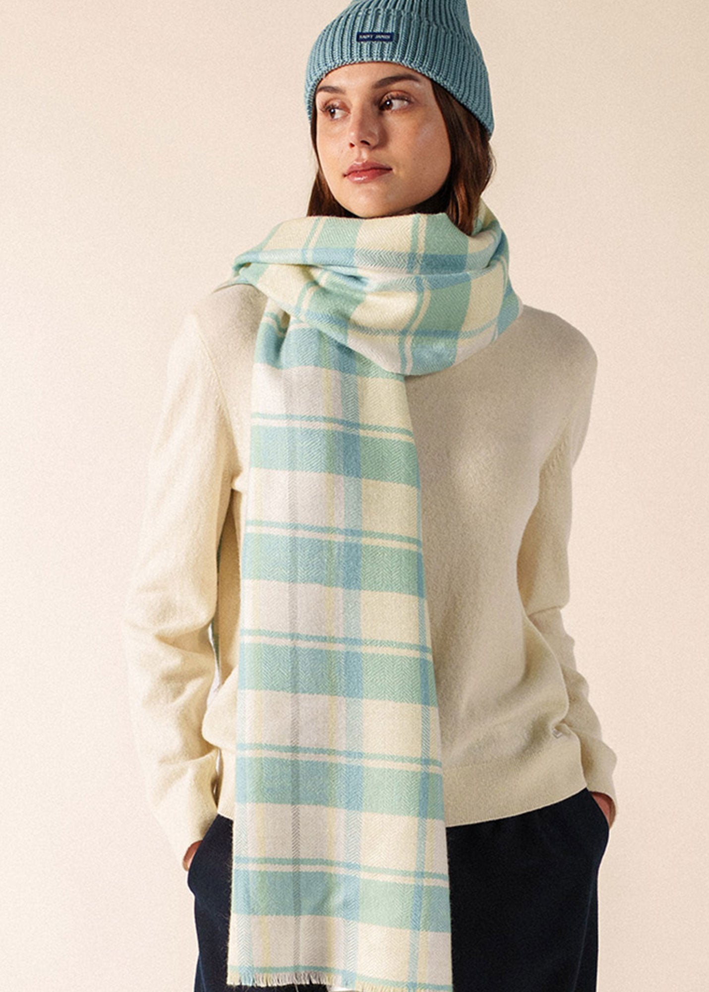 Foulard à carreaux (DOUX RELIEF)