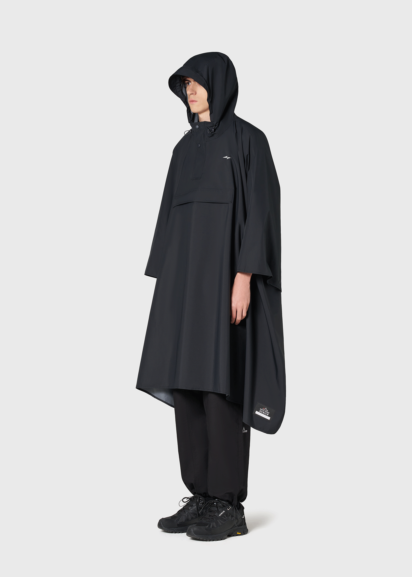 Cape Kyodeau x AVNIER (NOIR)
