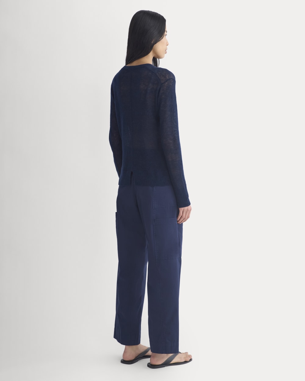 The Air Alpaca鈩?Relaxed Crew Top | Navy