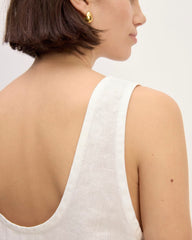 The Scoop Tank in Linen | White
