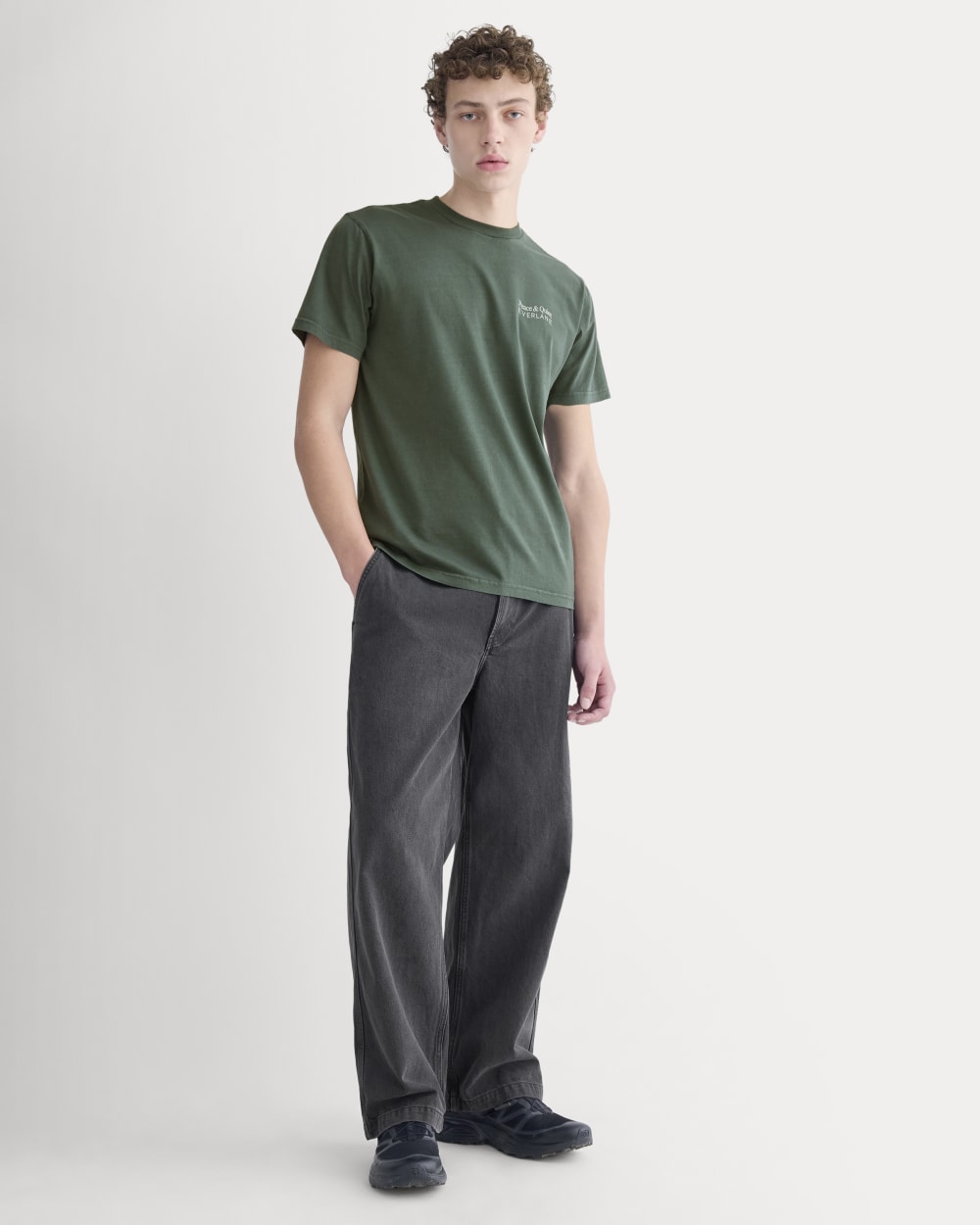 Saintjamesa x Peace & Quiet Graphic Logo Tee | Pine