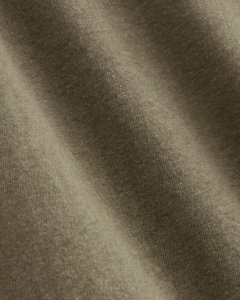 The Slouchy V-Neck Tee in Cotton Linen | Deep Taupe